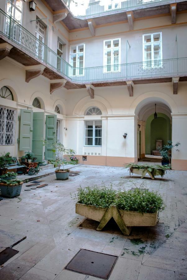 Regiposta Street 2 - City Center Budapest Exterior photo